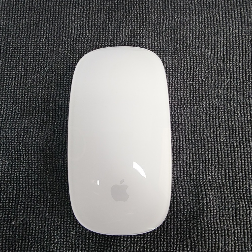 Apple Magic Mouse 2 Wireless (A1657) - For Parts.